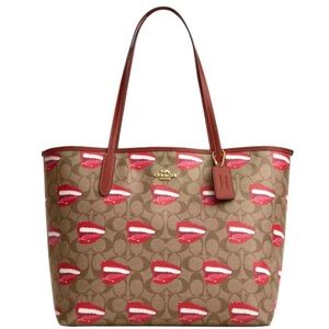 Coach x Tom Wesselmann Signature City Tote Limited Edition